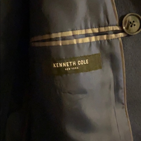 KENNETH COLE - Picture 6 of 7